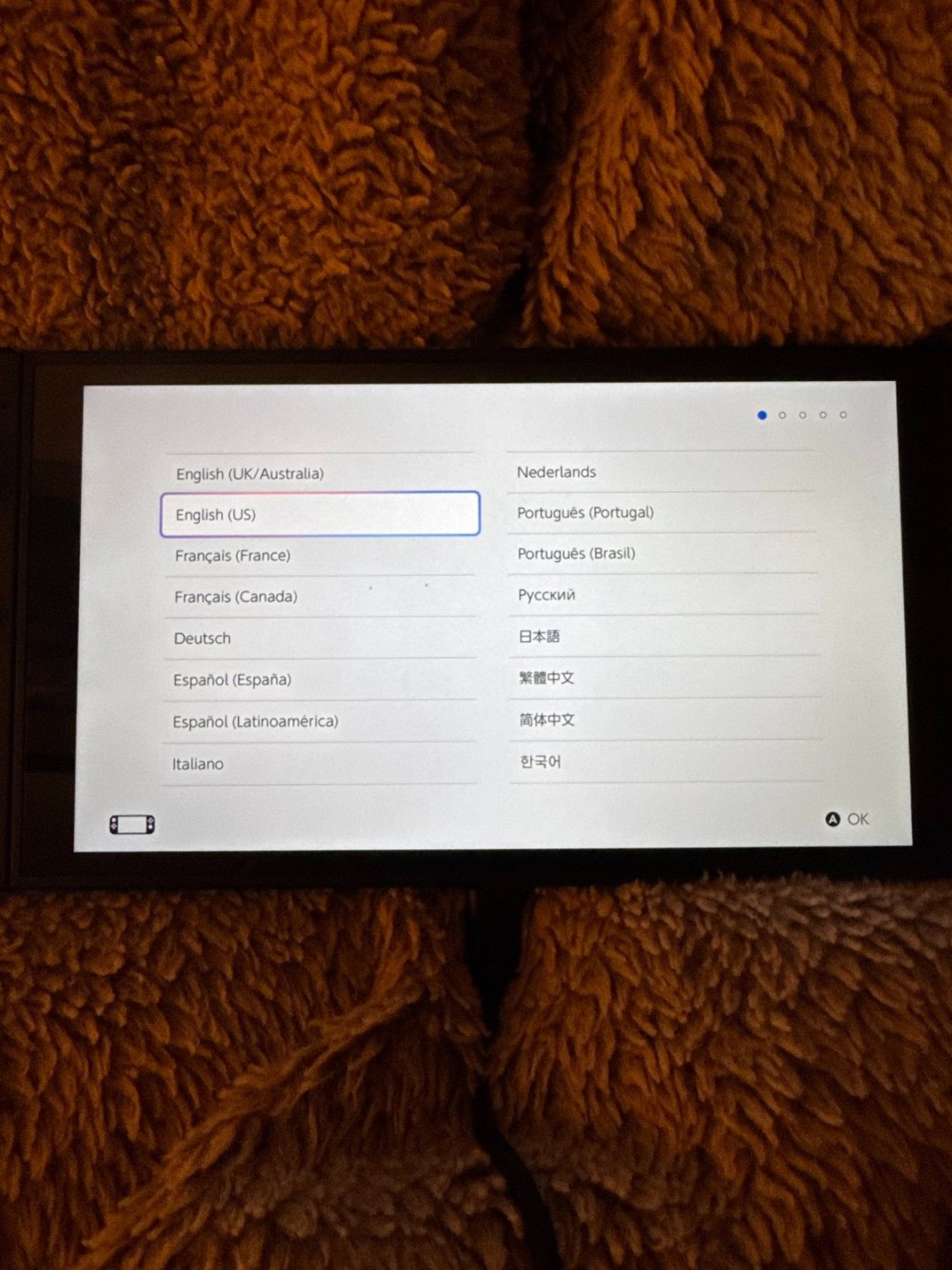 “订书钉门”落幕！被订书钉损坏的Switch 2主机拍出25万美元天价