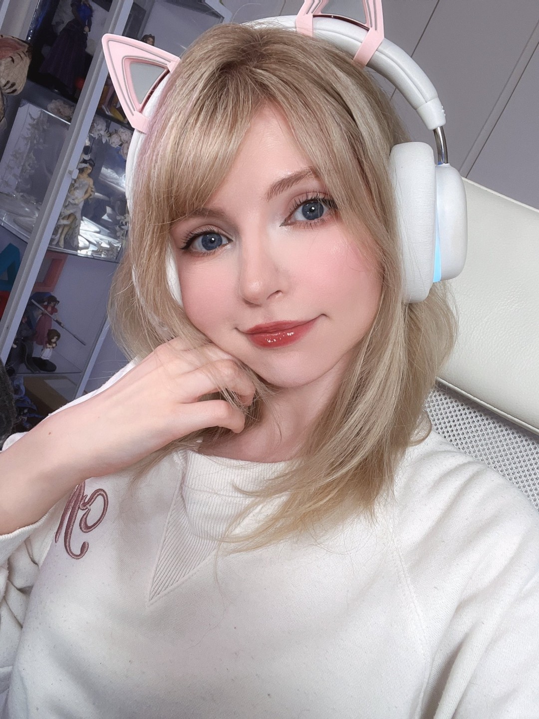 日本性感Coser演绎《合金装备3：重制版》EVA