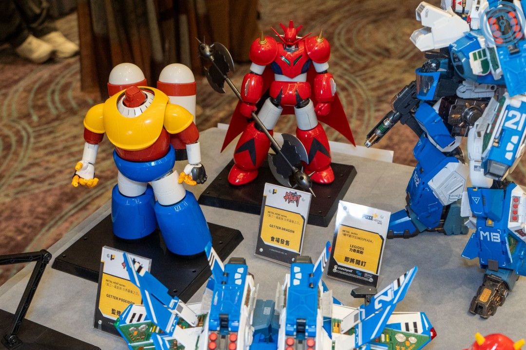 中国香港动漫电玩节开幕 PlayStation展台性感小姐姐吸睛