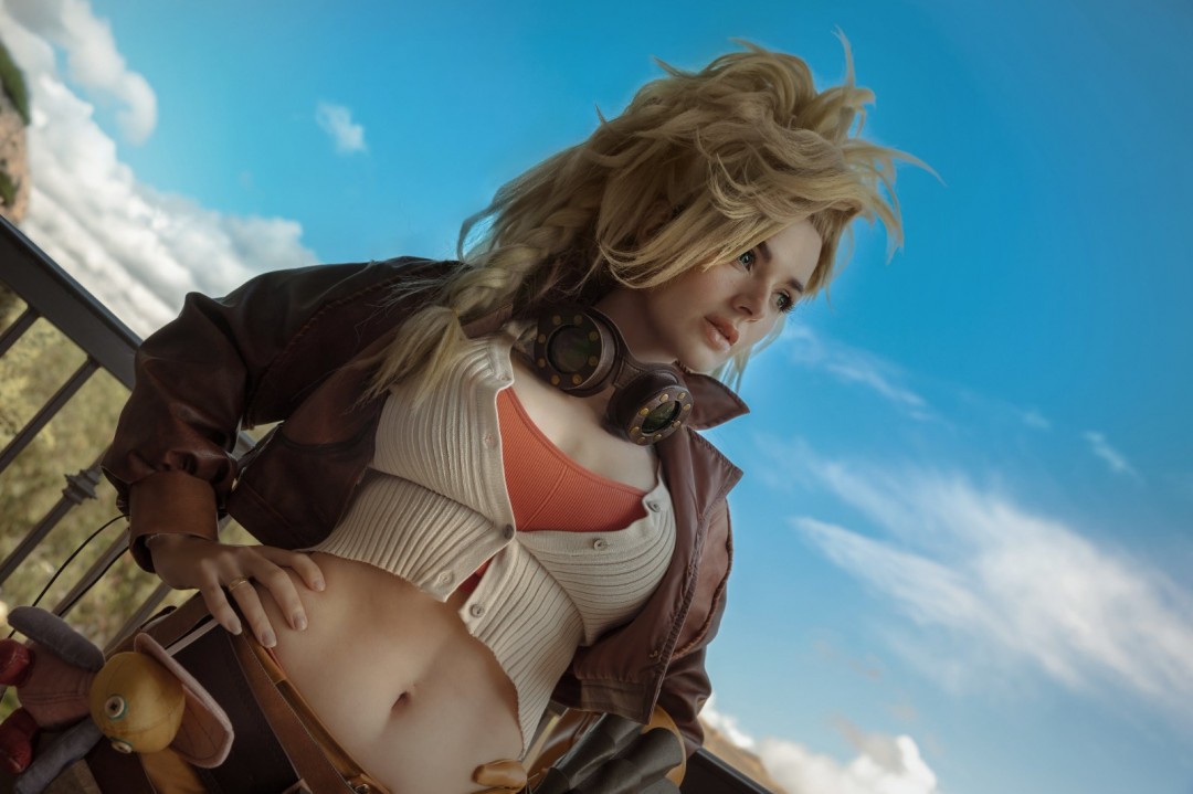 专业到位！《怪物猎人：荒野》性感NPC Gemma Cosplay