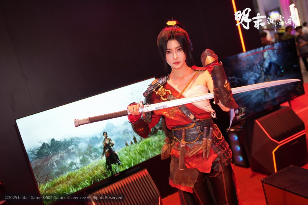 《明末：渊虚之羽》BW现场图 美女Cos女主无常人气足