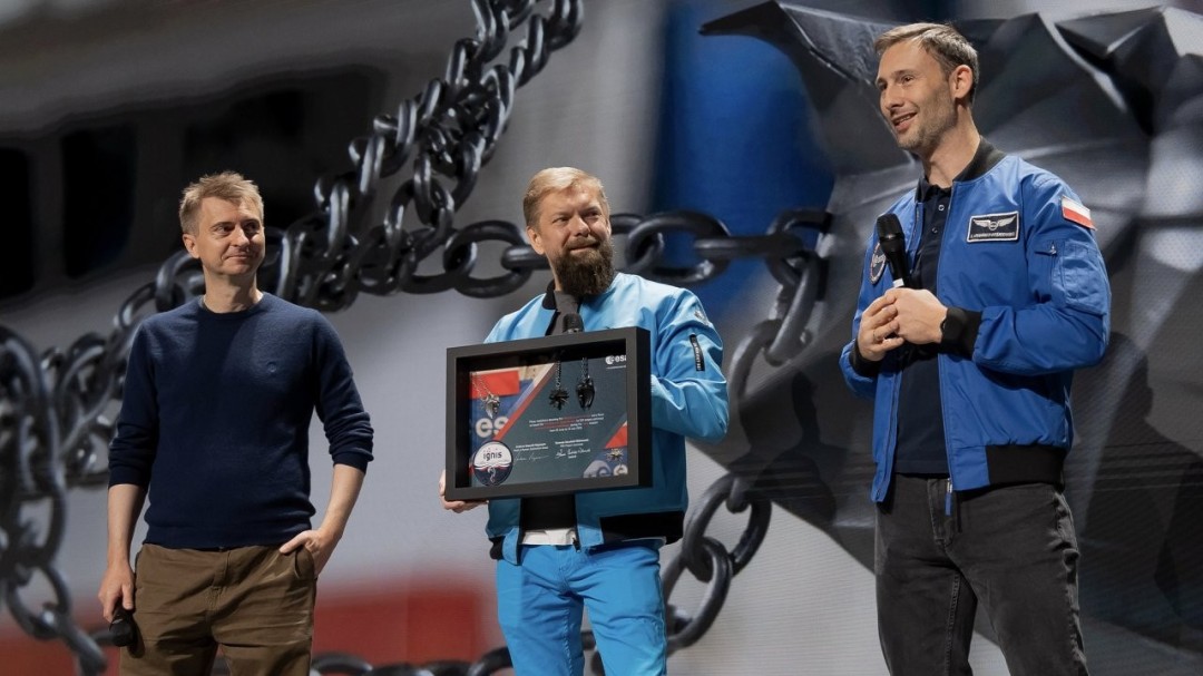 CDPR与欧洲航天局合作 《巫师》狼派徽章被送上太空