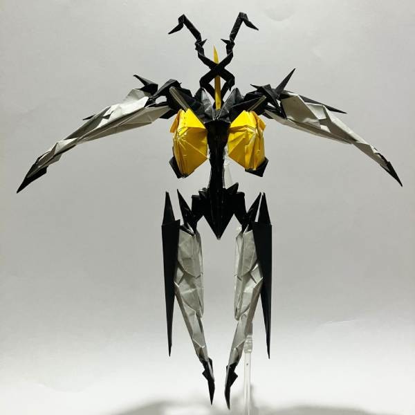 神玩展示折纸版高达 超复杂精细钢普拉自叹弗如