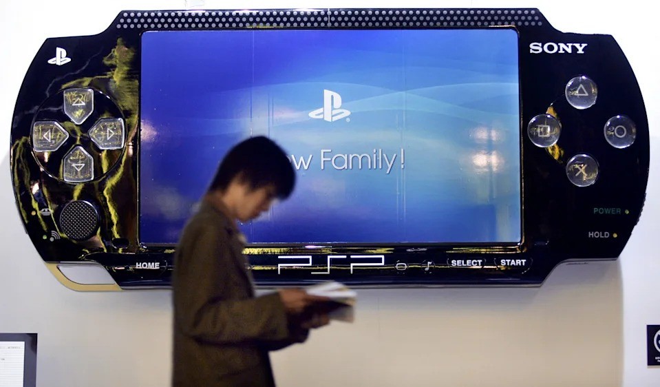 日本小学生误认PSP是山寨Switch 让人哭笑不得