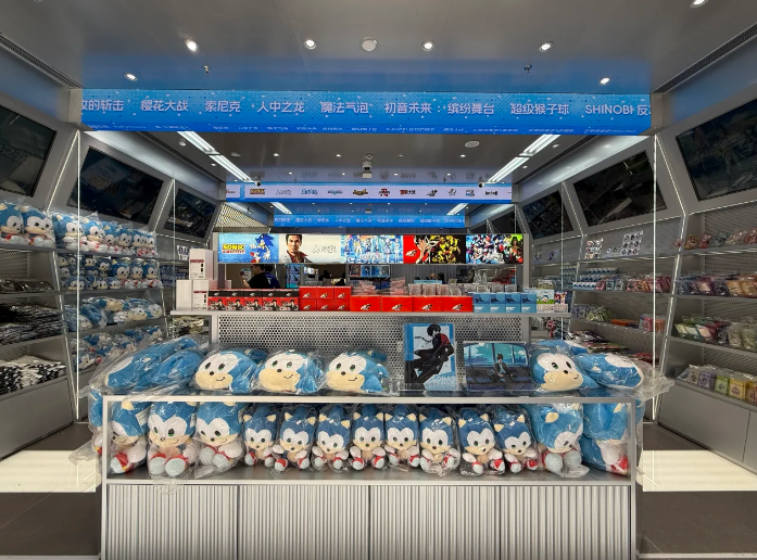 世嘉全球首家专卖店上海开业！游戏以及周边资料丰富