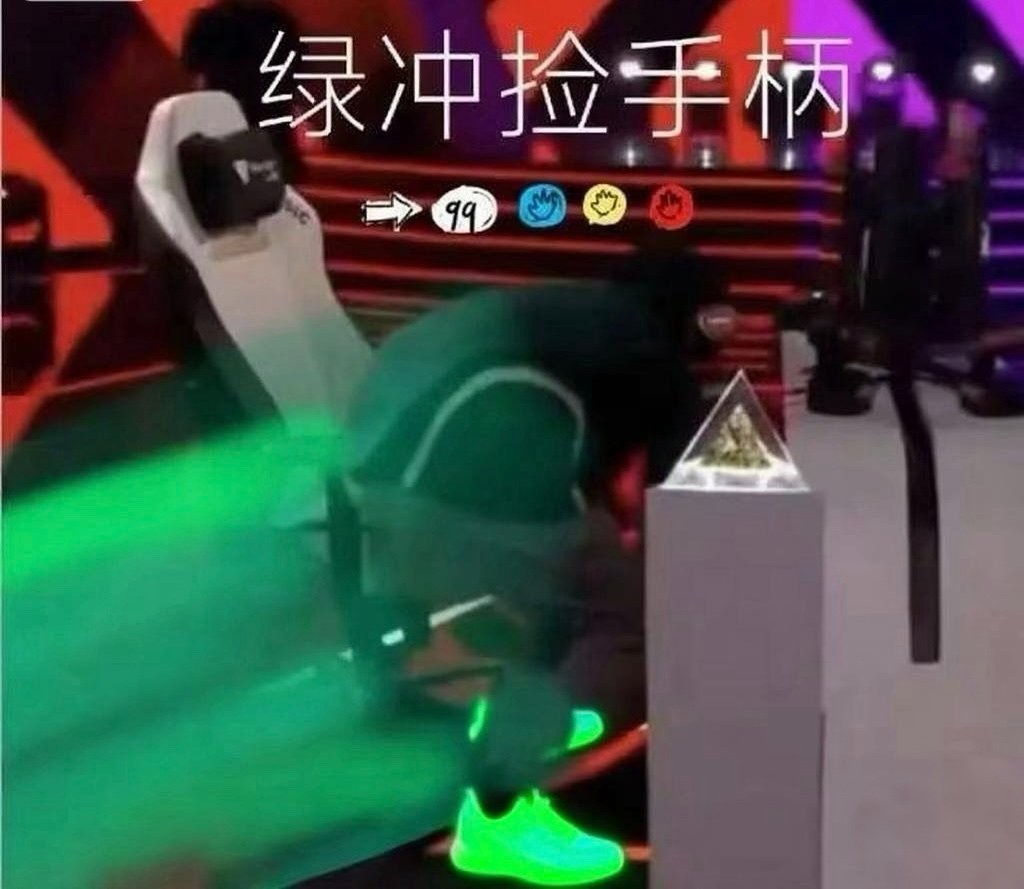 《街霸6》名场面 Punk开香槟被小孩曾卓君丝血反杀