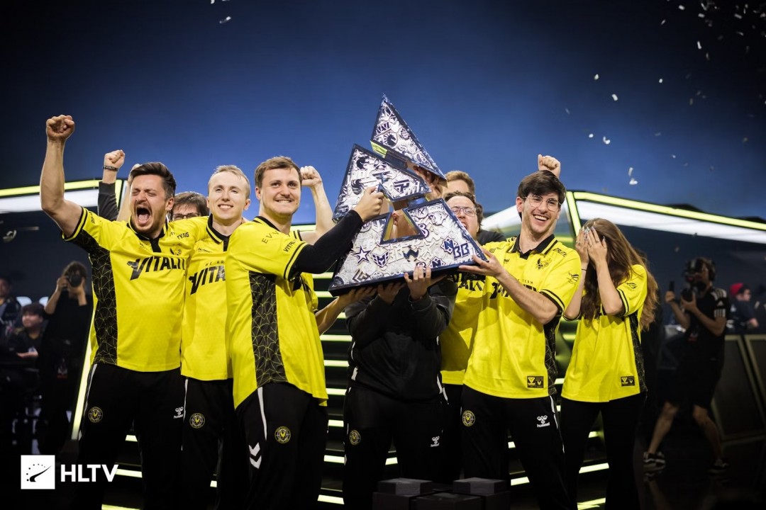 小蜜蜂七连冠 Blast奥斯汀major：小蜜蜂2：1击败蒙古获得冠军