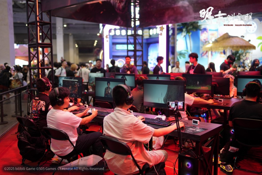 《明末：渊虚之羽》BW现场图 美女Cos女主无常人气足