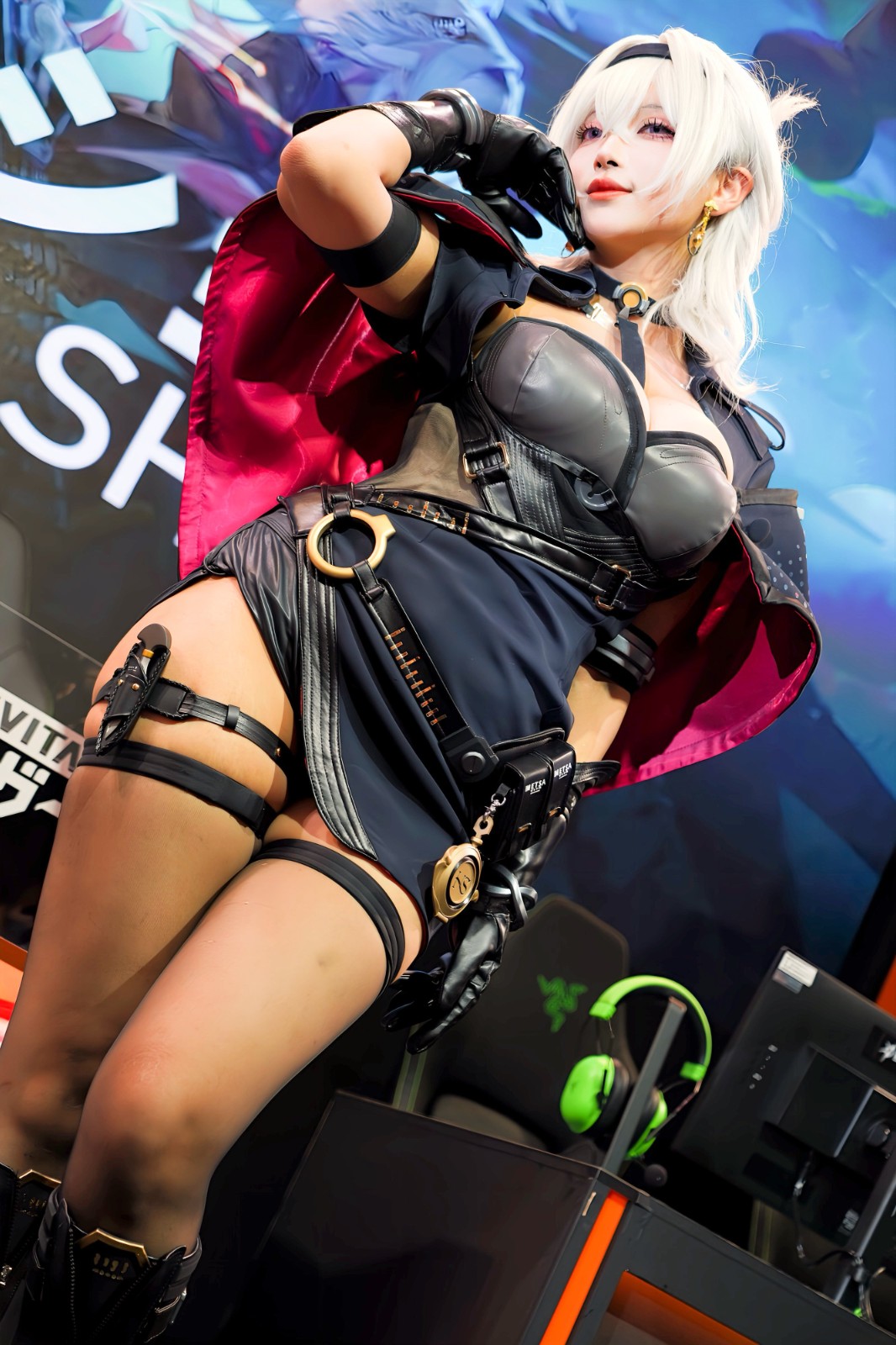 日本新人声优现身TGS《命运扳机》展台 大雷cos吸睛