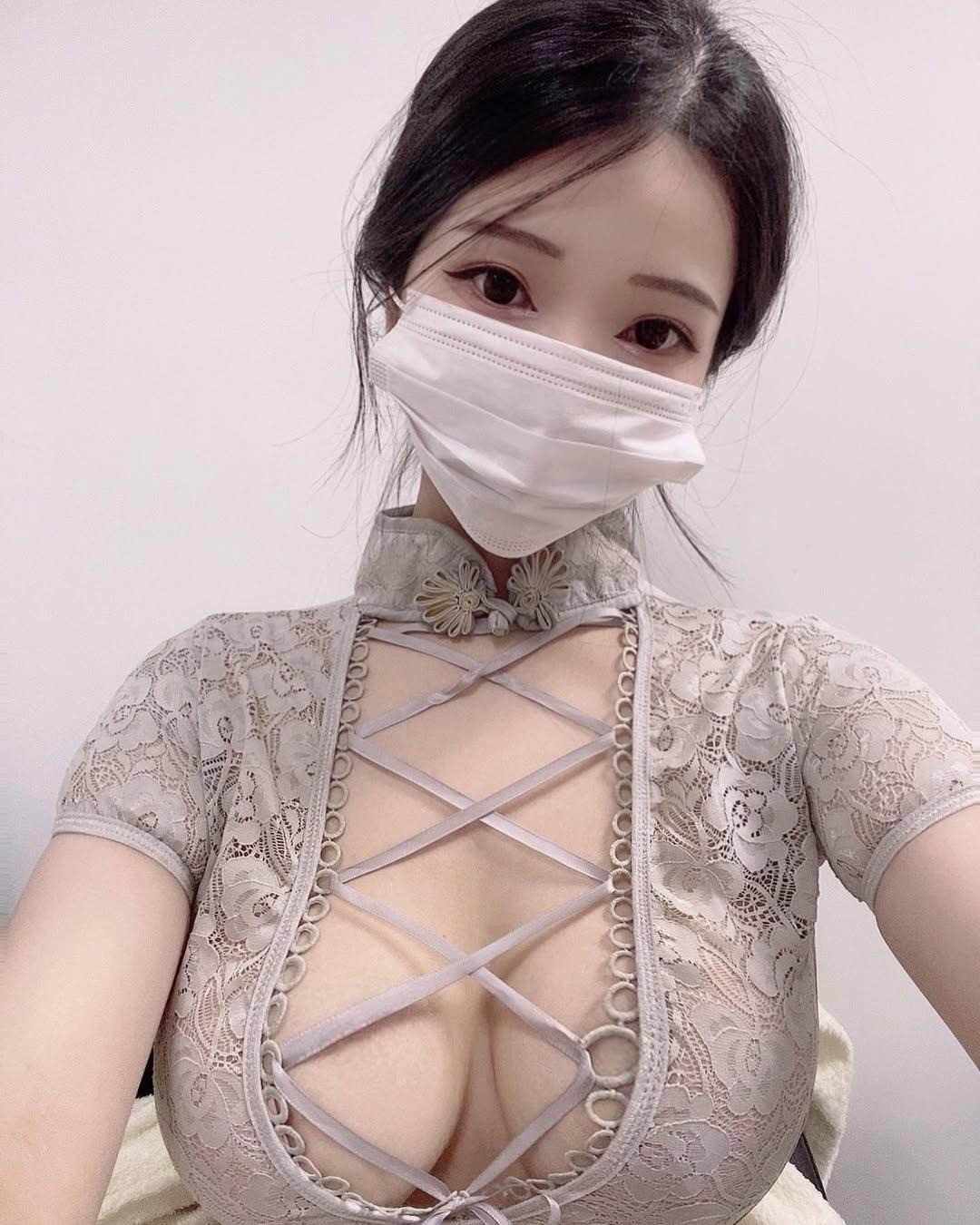 《剑星》新服装4K壁纸 设计灵感或来自尹雪花服装