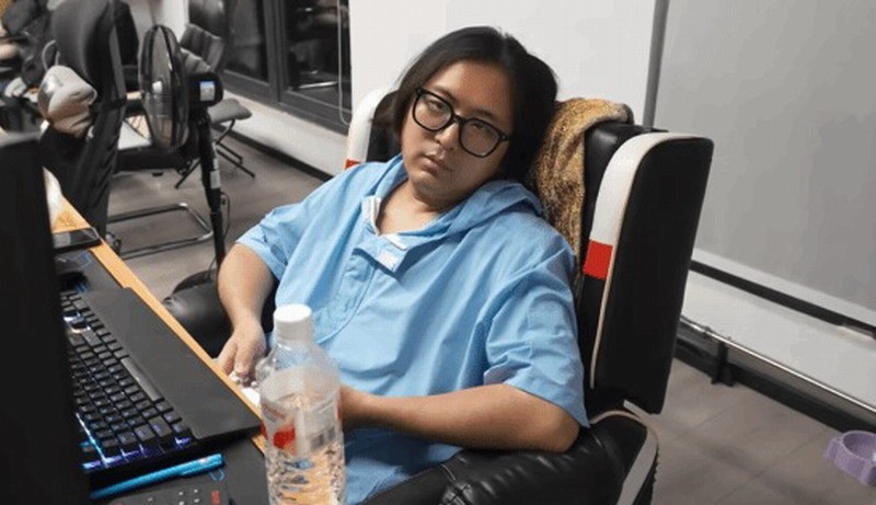 《明末》制作人近况让人担忧 许多玩家留言鼓励他