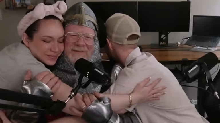 69岁老爸的《黑魂》挑战 1400次阵亡后悟出亲情真谛