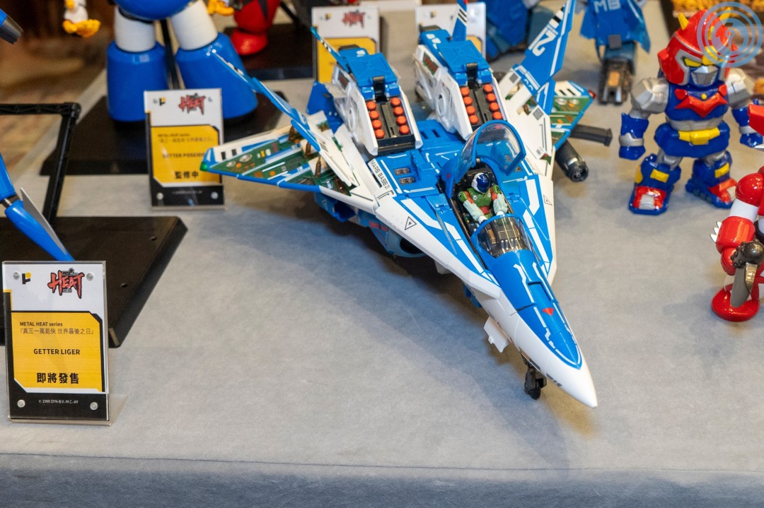 中国香港动漫电玩节开幕 PlayStation展台性感小姐姐吸睛