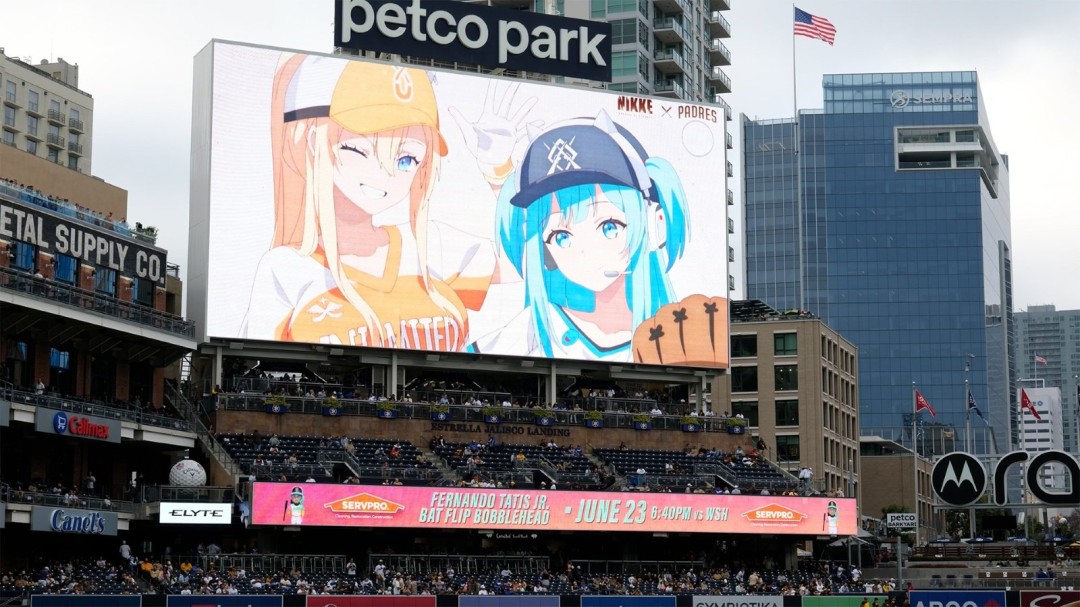 巨大Doro现身纽约《胜利女神》夏日联动营销再整活