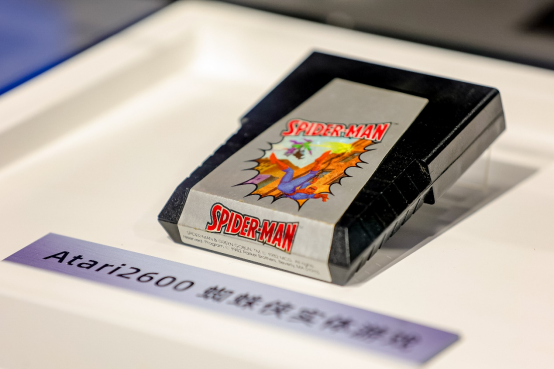 万智牌与蜘蛛侠的联动卡画展现已在上海开幕