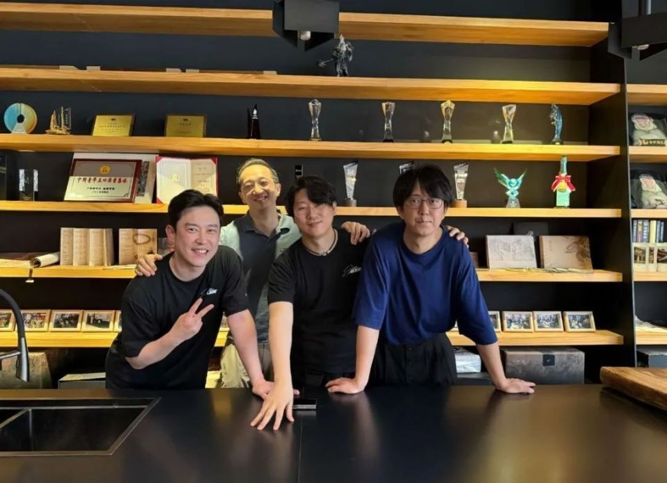 金亨泰拜访《黑神话：悟空》《影之刃零》团队