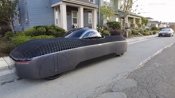 马斯克投的飞行汽车试飞：垂直能升降