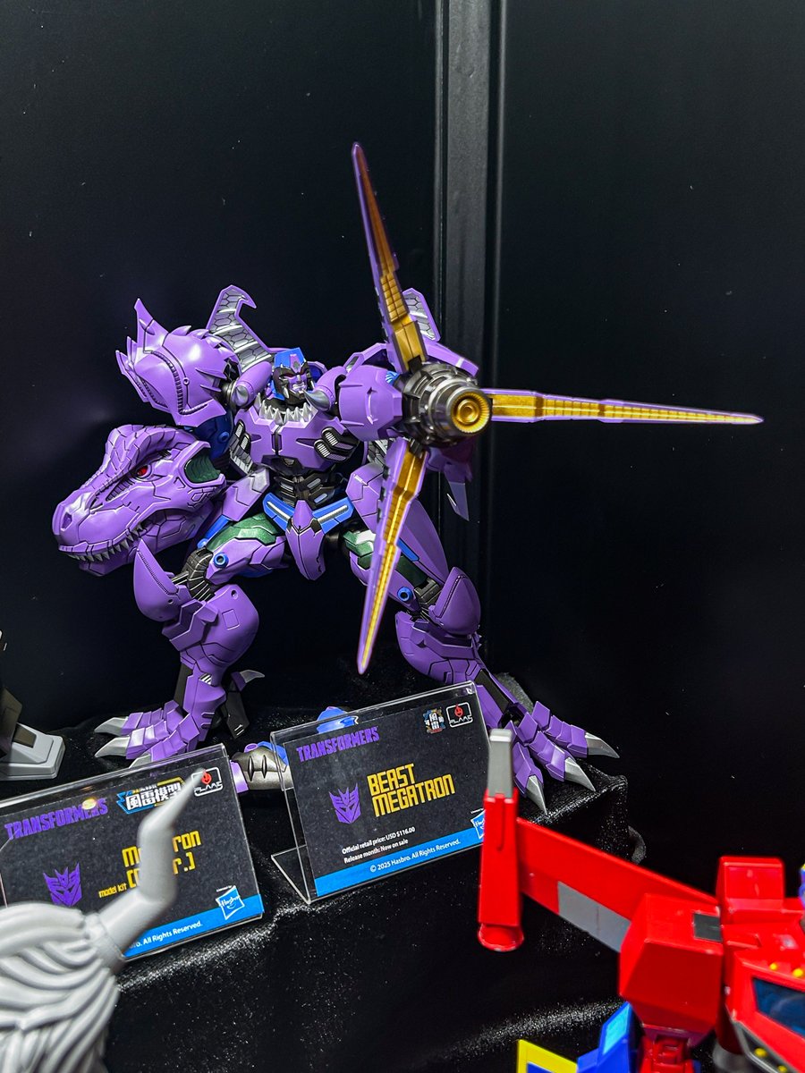 中国香港动漫电玩节开幕 PlayStation展台性感小姐姐吸睛