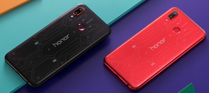 荣耀 Play 酷玩版