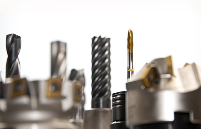 金属-同分异构体复合材料